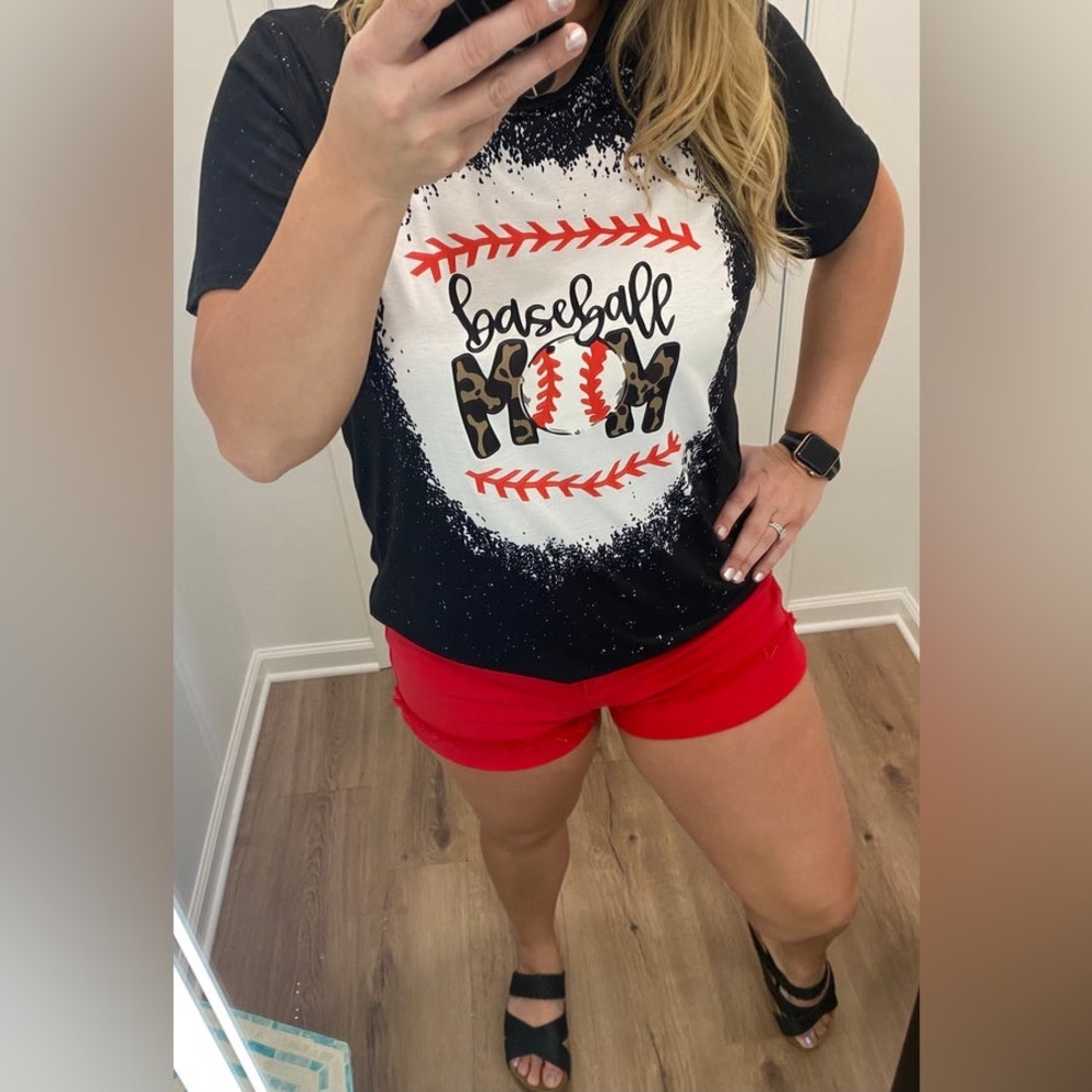 NWT Black White Baseball Mom Leopard Bleached Tee size medium